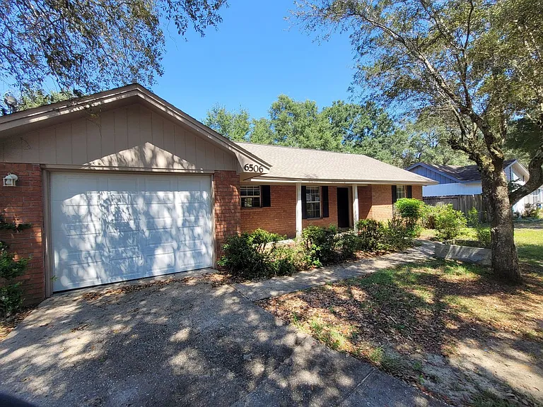 6506 Colonial Dr — Photo 5