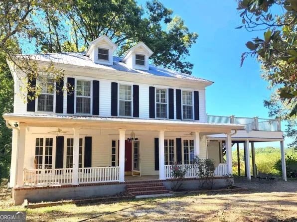 527 N Mize Rd, Mount Airy, GA 30563