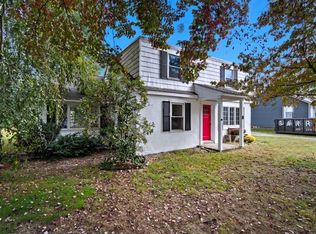 8 N Longyard Rd, Southwick, MA 01077