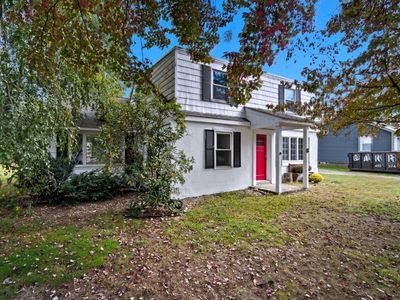 8 N Longyard Rd, Southwick, MA, 01077