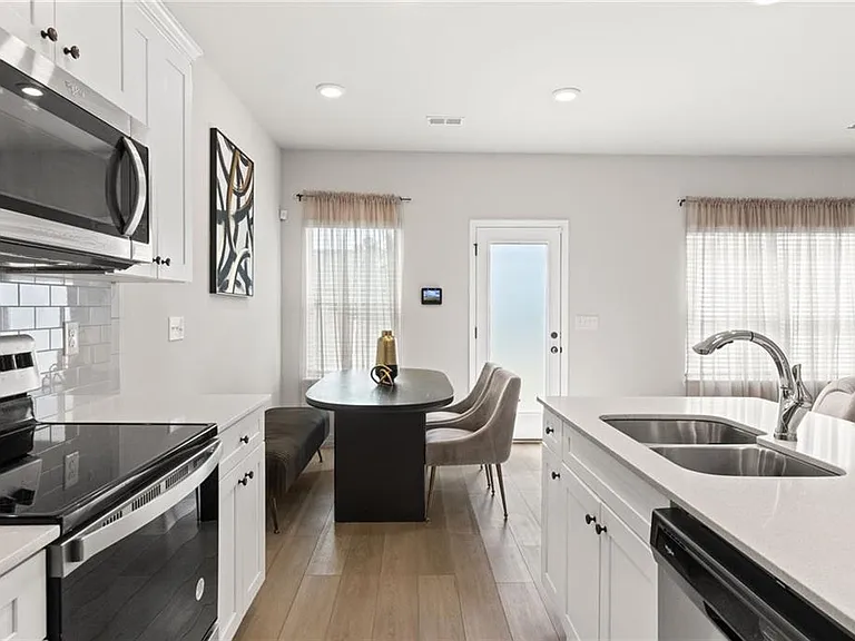 2538 Polaris Way SW — Photo 10