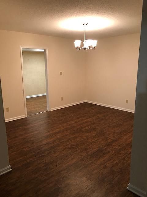 1st image of 2209 9th St APT 203