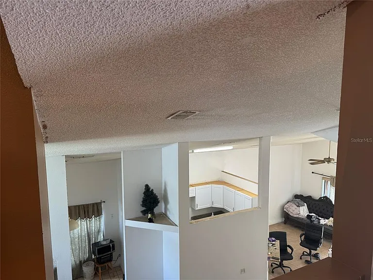 2231 Blue Sapphire Cir — Photo 2