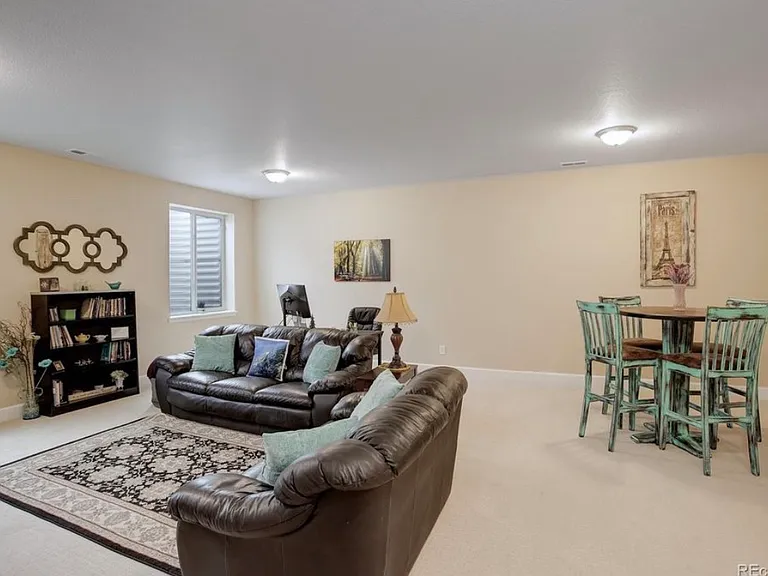 Arrowhead Ct — Photo 2