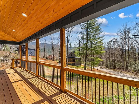 5th image of 189 Clinchfield Gap Rd