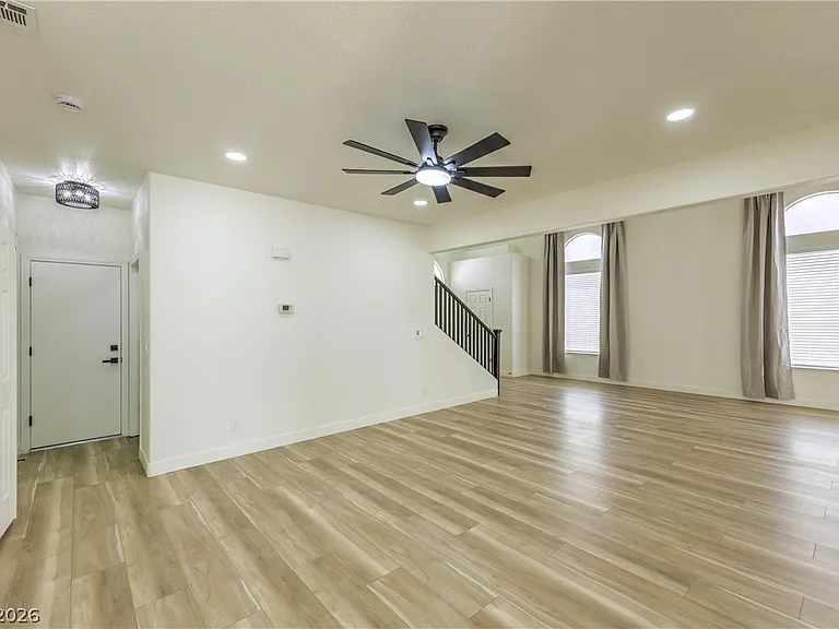 2803 Norfolk Ave — Photo 10