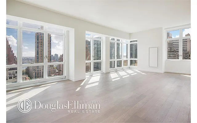 Rented by Douglas Elliman | media 27