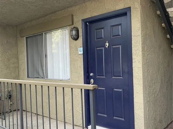 1418 Chalgrove Dr Unit E, Corona, CA 92882