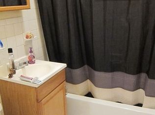 2505 30th Ave, Astoria, NY 11102