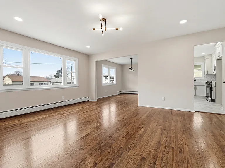 1207 S State St — Photo 6