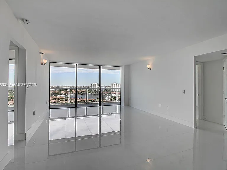 20505 E Country Club Dr #1931 — Photo 1
