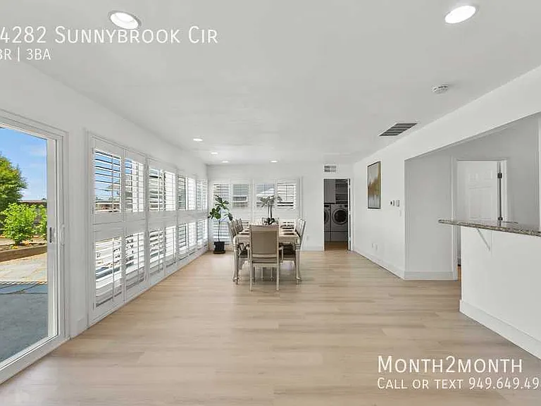 24282 Sunnybrook Cir — Photo 4