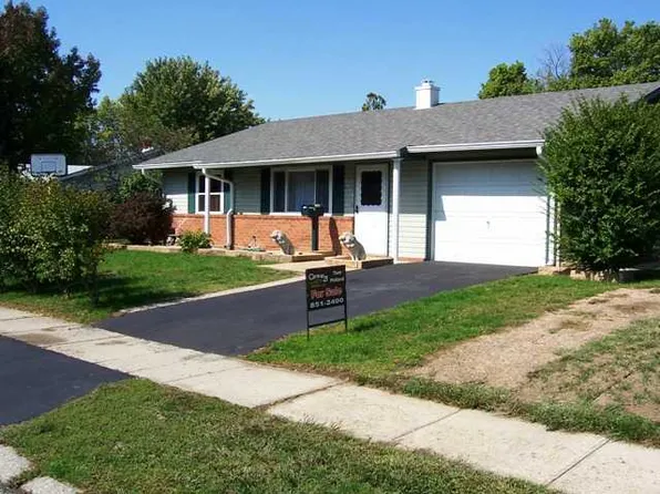 2832 Centre Pkwy, Indianapolis, IN 46203