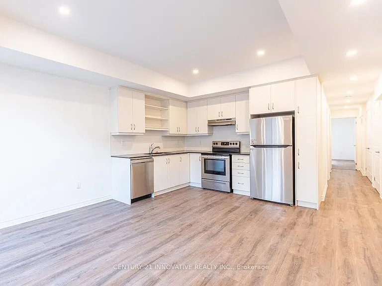 2791 Eglinton Ave E #511 — Photo 9