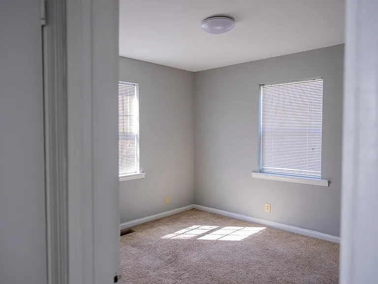 511 Blue Ridge St — Photo 18