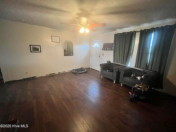 3rd image of 579 Garland Duncan Road