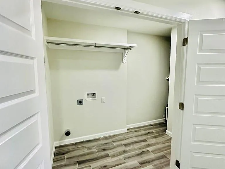 5078 McKenzie Rd #B — Photo 5