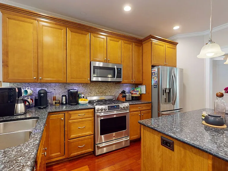 2343 Bickel Rd — Photo 7
