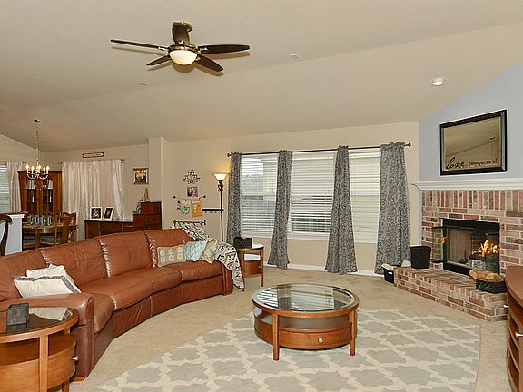 4th image of 350 Eglington Way