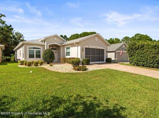 10163 Holly Berry Dr, Weeki Wachee, FL 34613