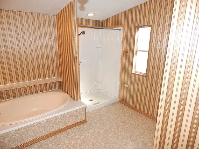 1386 County Road 1128 — Photo 11