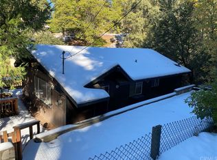 24924 Saxon Dr, Crestline, CA 92325