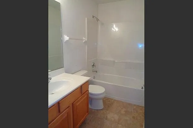 1878 Waverly Way — Photo 15