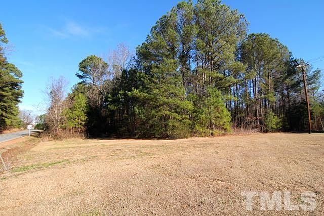 2nd image of 1000 Thunder Rd