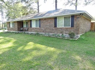 420 Ates Rd, Pineville, LA 71360