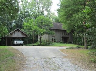 994 Windmill Rd, Greenville, MS 38703