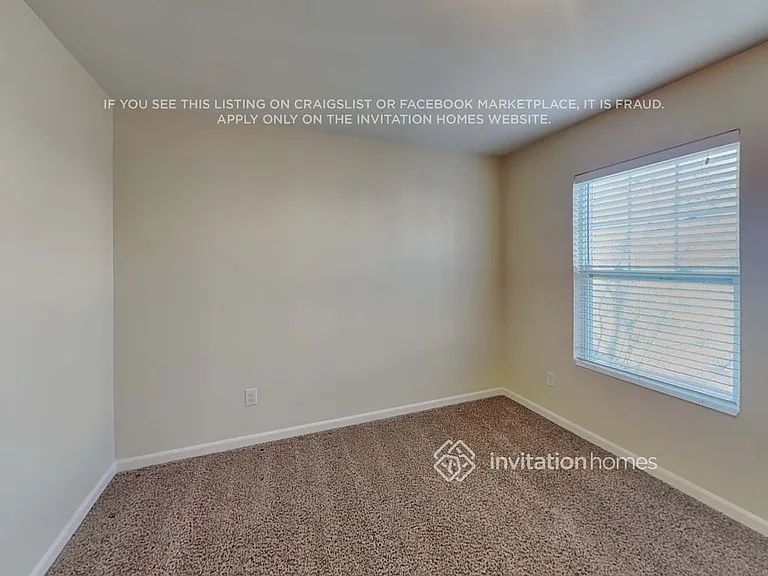 233 Aershire Ct — Photo 15