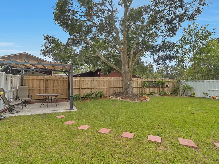 12447 Mondragon Dr — Photo 25