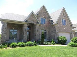 198 Amherst Cir, Oswego, IL 60543