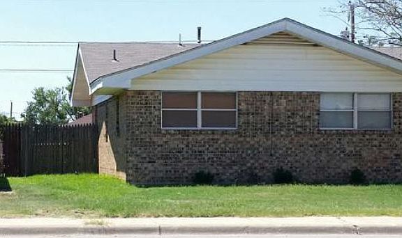 3rd image of 4723 W Illinois Ave