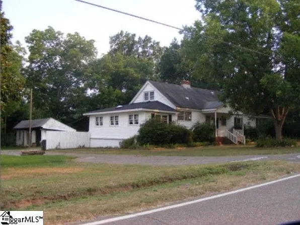 401 McQueen, Monetta, SC 29105