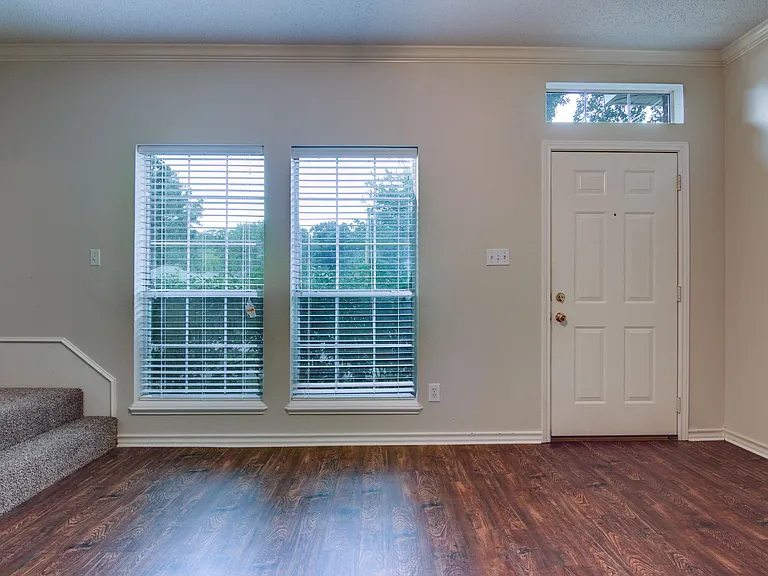 3607 Skyline Blvd #3607 — Photo 4