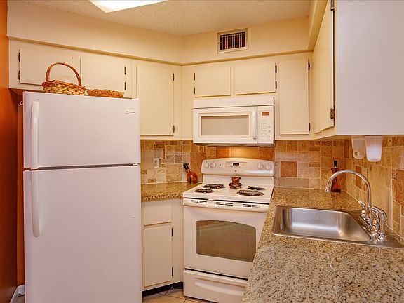 kitchen also features a dishwasher (not shown)