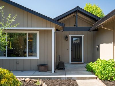 721 Lindsay Avenue, Rohnert Park, CA, 94928