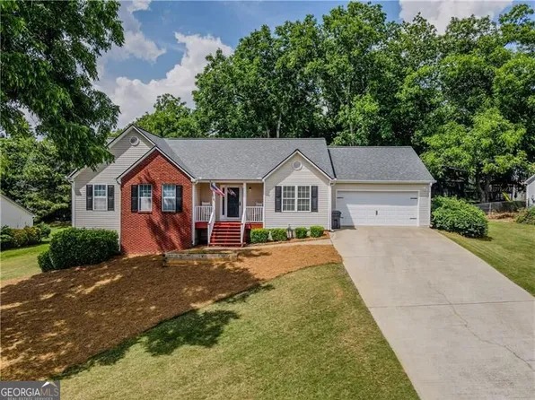 2990 Hampton Valley Dr, Loganville, GA 30052