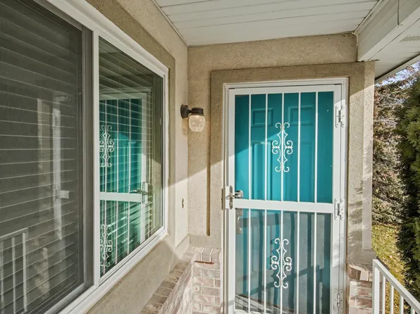 281 E Winchester Dr, Springville, UT 84663