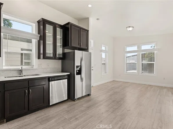 8250 Lankershim Olive 5 Blvd Space 185, North Hollywood, CA 91605