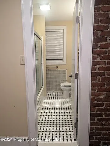 Building Photo - 1614 Linden St #1
