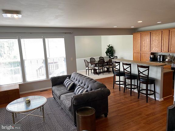 5th image of 4501 Javins Pl
