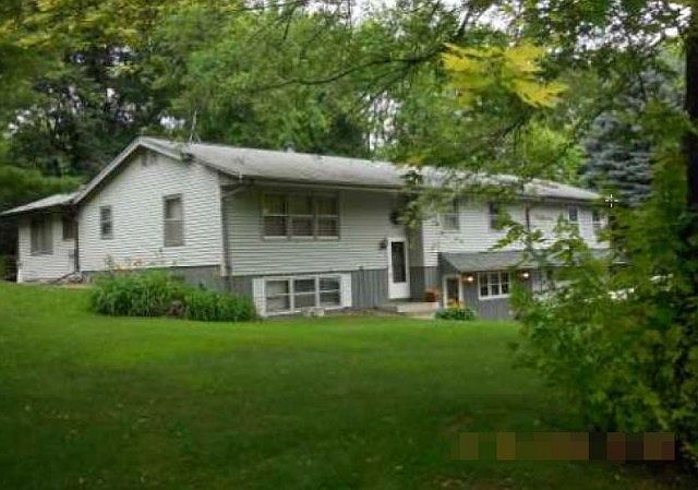 2nd image of 13016 Salem Pl