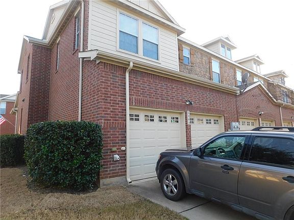 4th image of 2203 Biscayne Park Ln