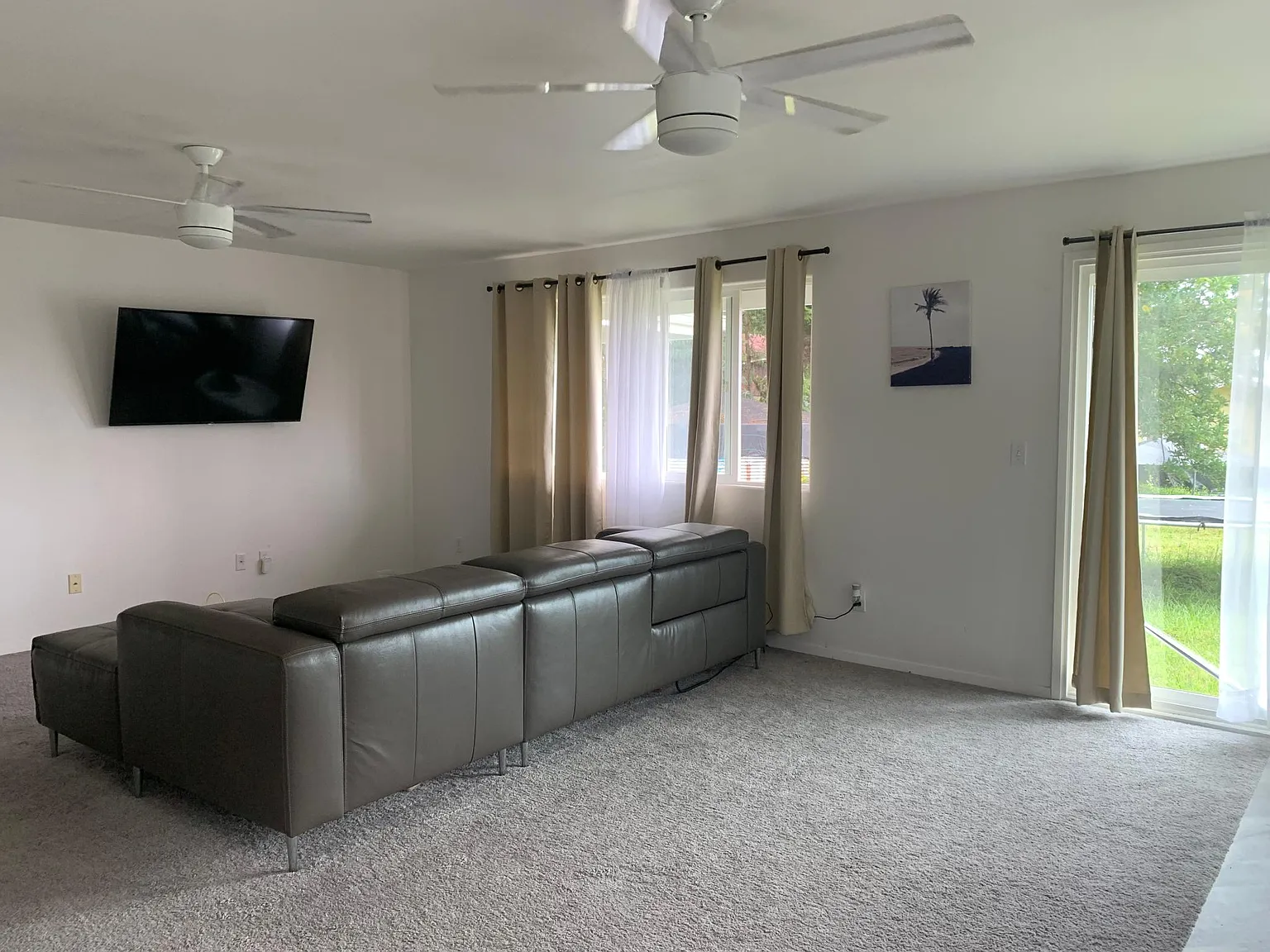 16-2067 Coconut Dr — Photo 3