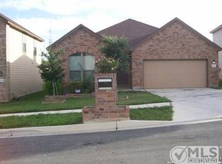 10915 Almond Crest Dr, Live Oak, TX 78233