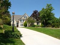 2nd image of 125 Draymore Way