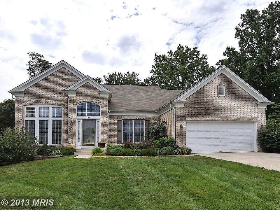 1st image of 1207 Darlow Pl