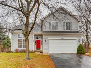 1806 S Cardinal Ct, Libertyville, IL